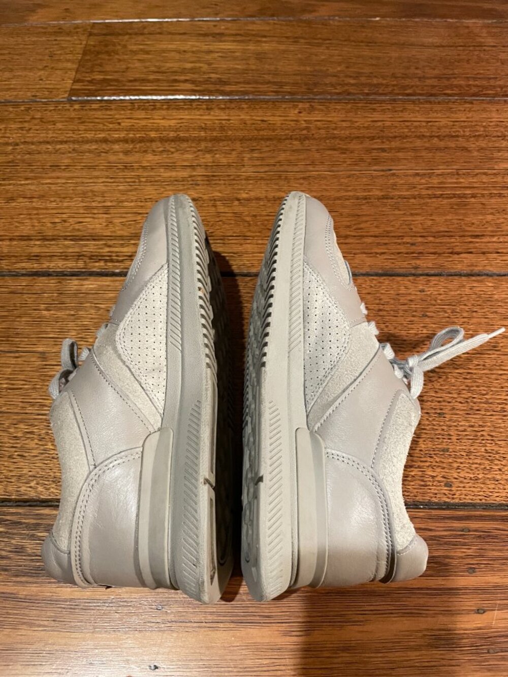 Everlane The Trainer Sneakers - Picture 6 of 9